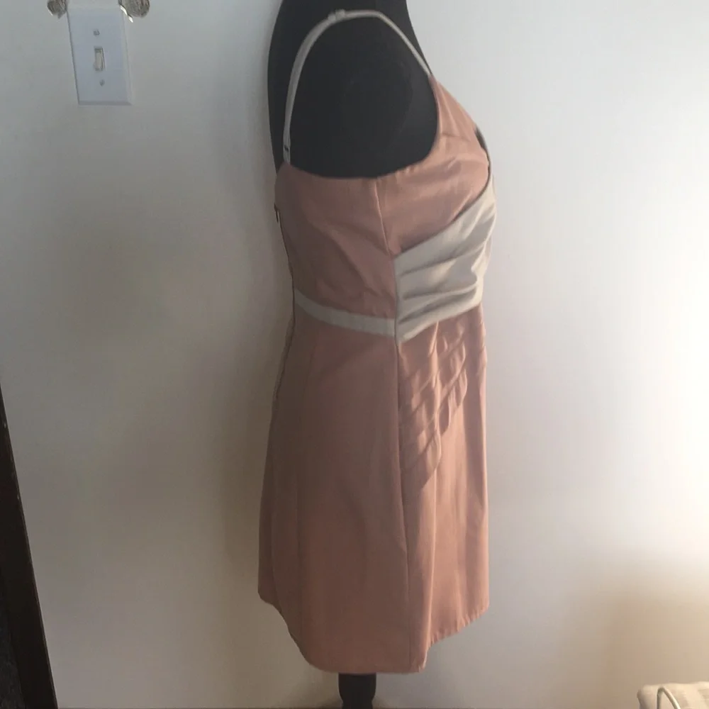 Lucca Couture peach pink layered front spaghetti strap mini dress size medium​ - Picture 3 of 8